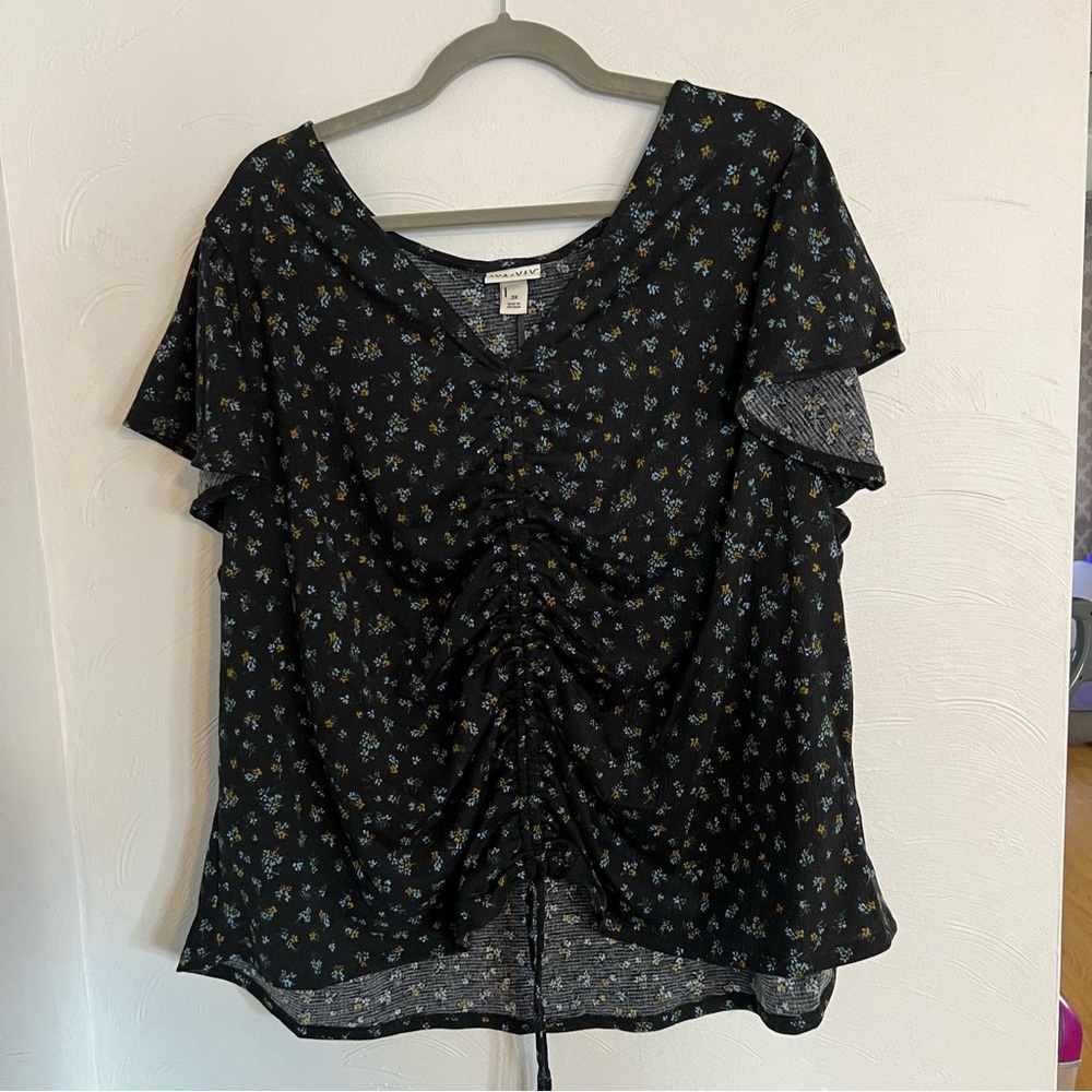 Tiny Flower Flutter Sleeve Top